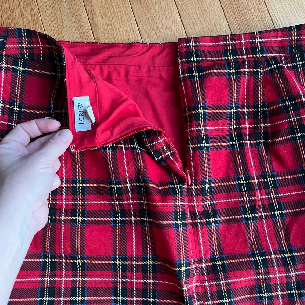 J. Crew Tartan Plaid Pencil Skirt - Picture 3 of 7